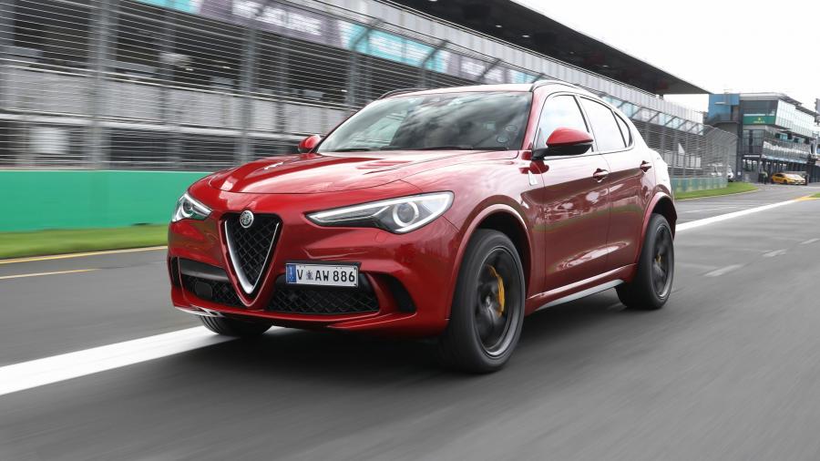  Alfa Romeo Stelvio Quadrifoglio (949) 2019 года  (AU) (фото 14 из 34)